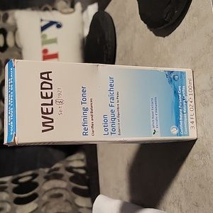 Weleda refing toner lotion